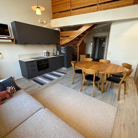 Holysuites 2 - Ski-In And Out Apartment In The Middle Of Ski Slopes In Pyhae Pyhätunturi Exterior foto